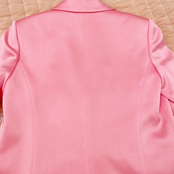 Alice and Olivia Denny Notch Collar Boyfriend Blazer - Picture 14 of 14